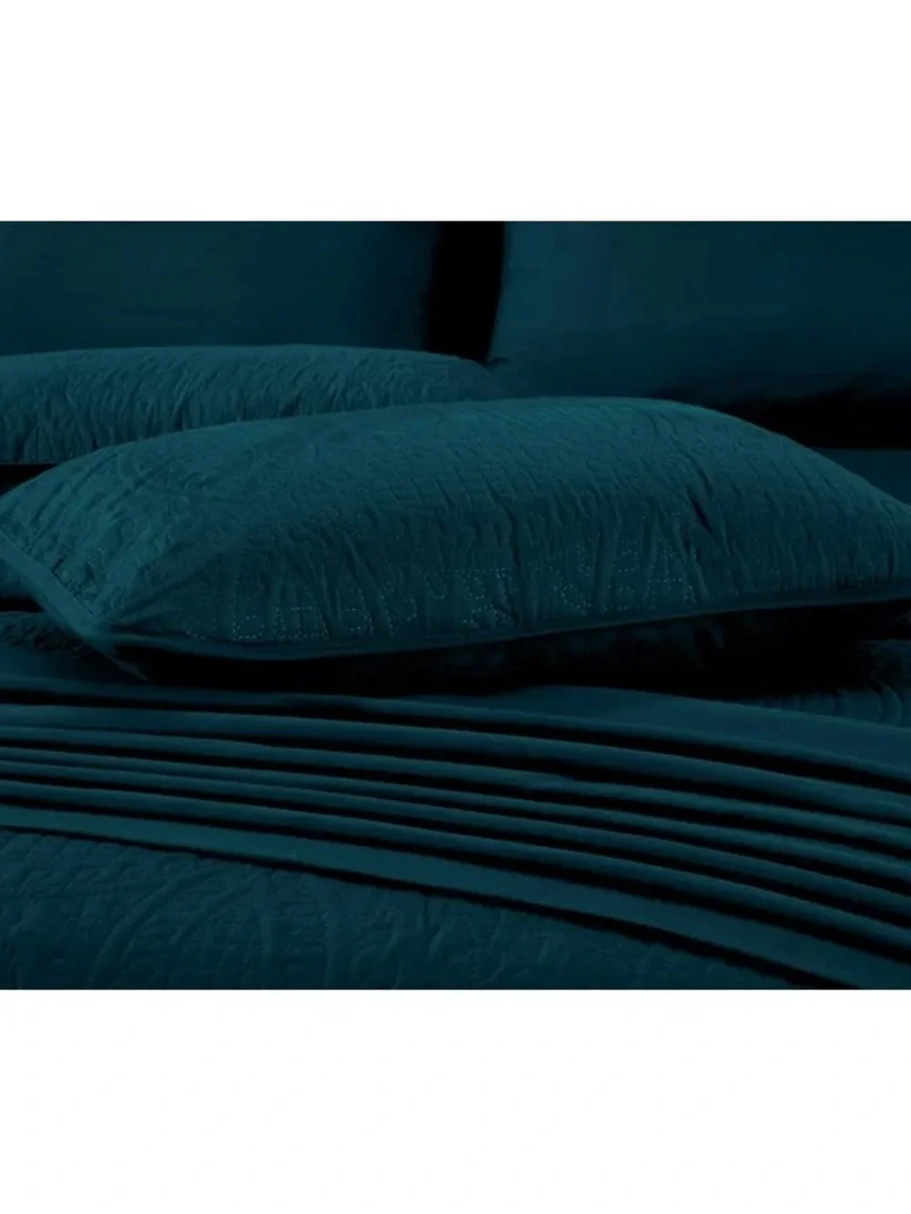 Teal Quilted Queen 3 piece Comforter Set